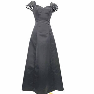 Marys Bridal Gown Womens 6 Black Embellished Queen Anne Neckline Fitted Elegant